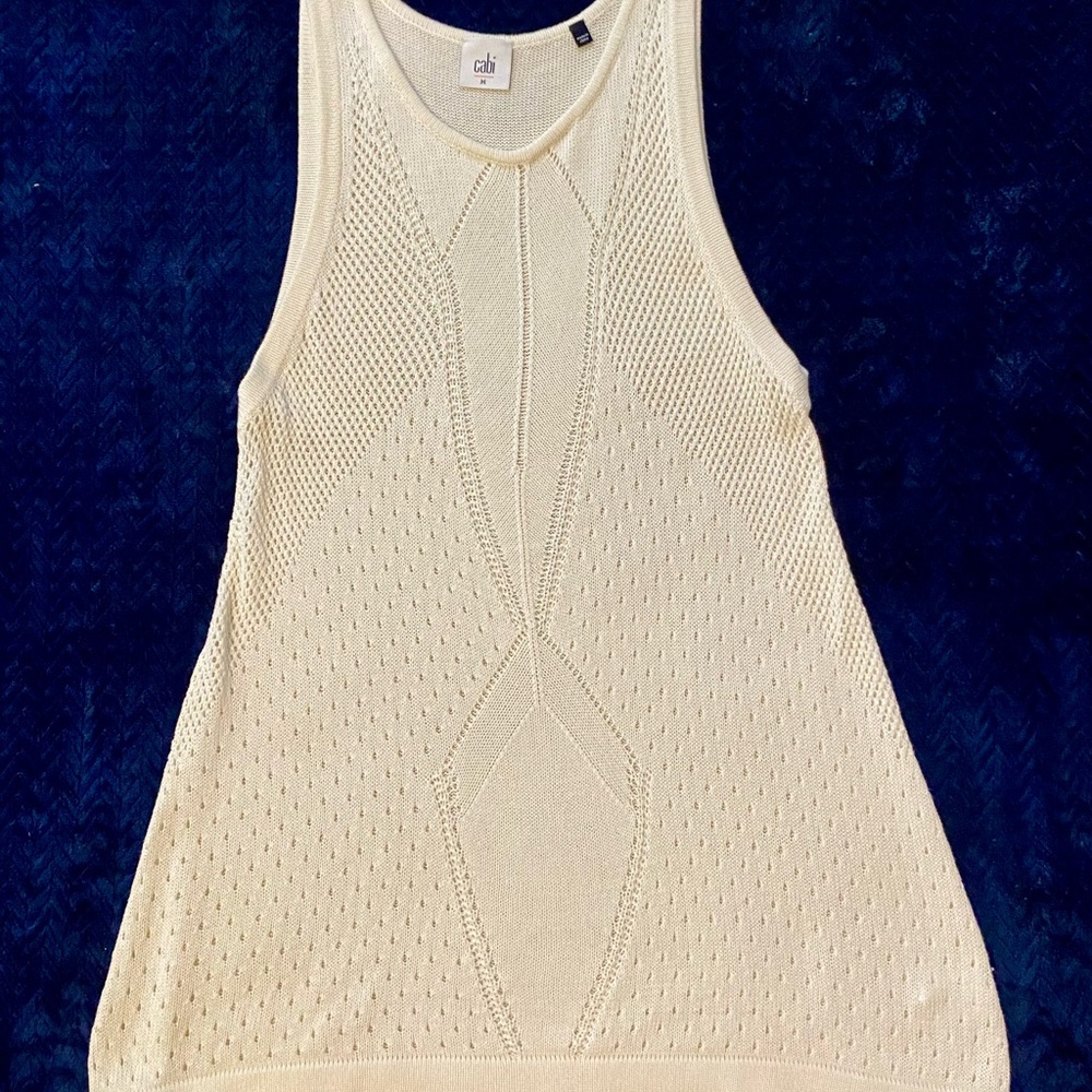 Chic Ivory Sleeveless Knit Top